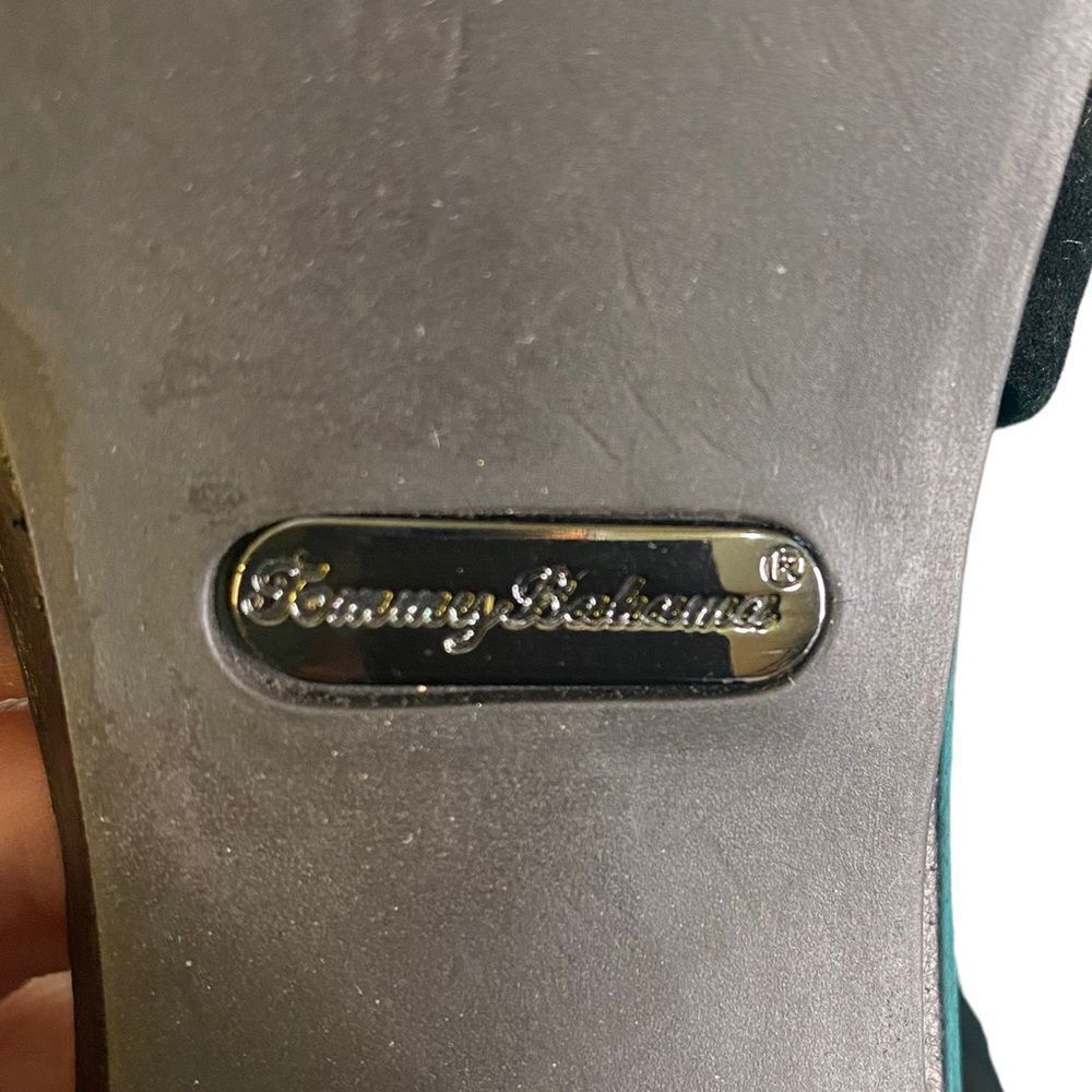 Tommy Bahama Lalai Black Leather and Suede Crisscross Chunky Block Heel Sandal - Picture 14 of 16